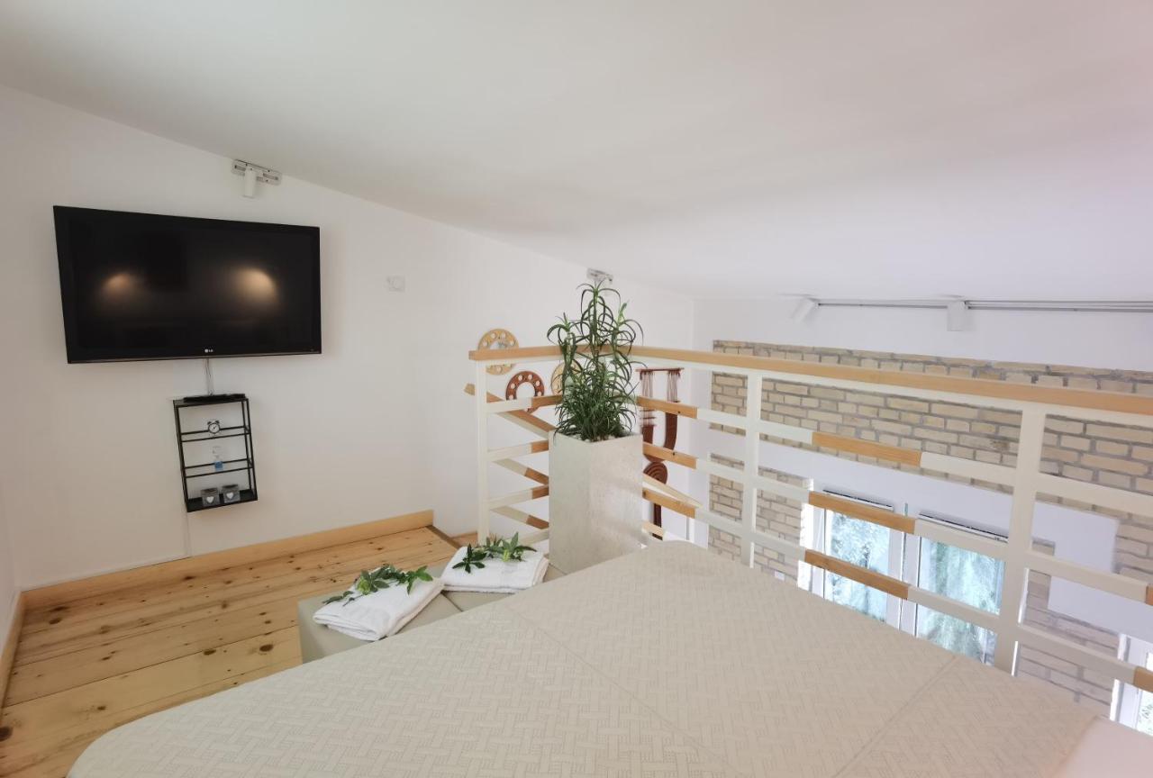 Zona Apartments 2 Zrenjanin Extérieur photo